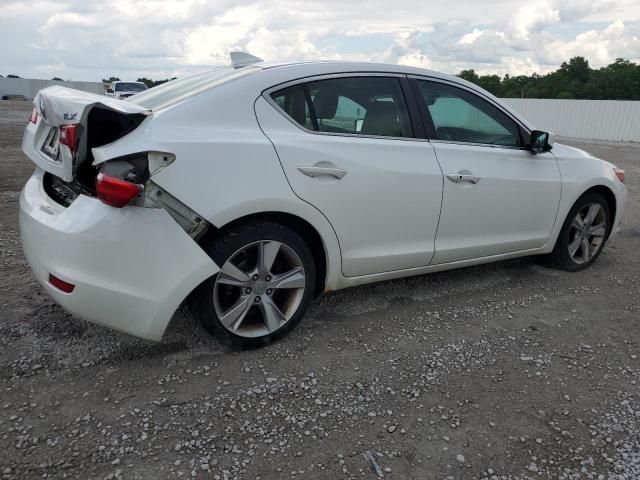 2013 Acura ILX 20 Premium