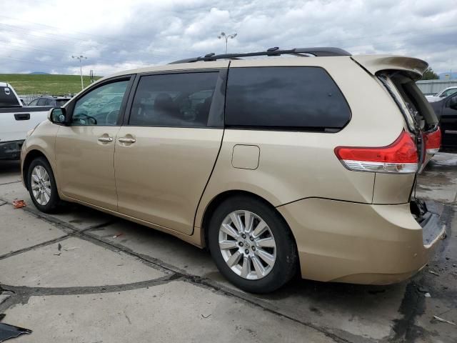 2011 Toyota Sienna XLE