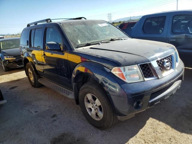 2006 Nissan Pathfinder LE