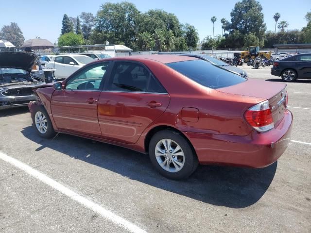 2005 Toyota Camry LE