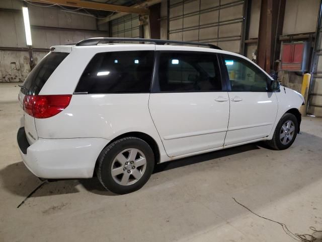 2008 Toyota Sienna CE