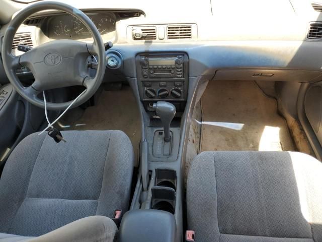 2000 Toyota Camry CE