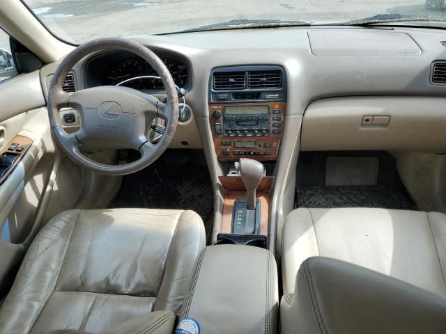 2000 Lexus ES 300