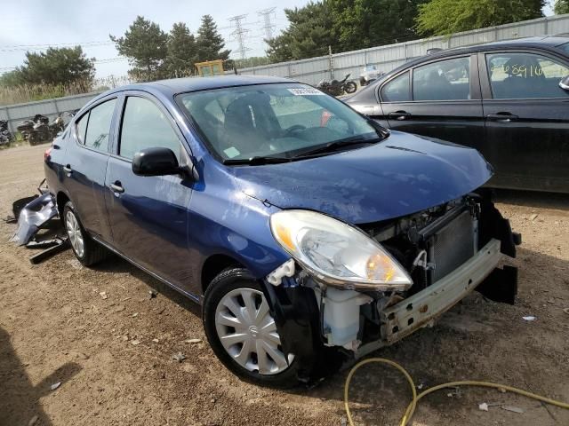 2013 Nissan Versa S