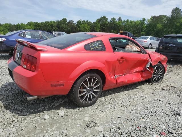 2005 Ford Mustang