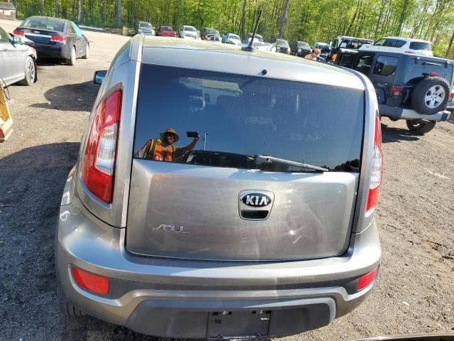 2012 KIA Soul +