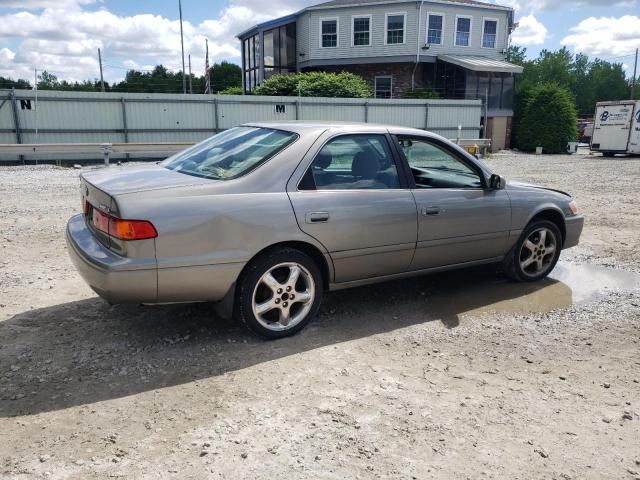 2000 Toyota Camry CE