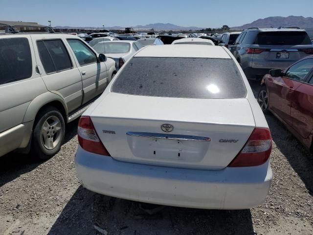 2004 Toyota Camry LE