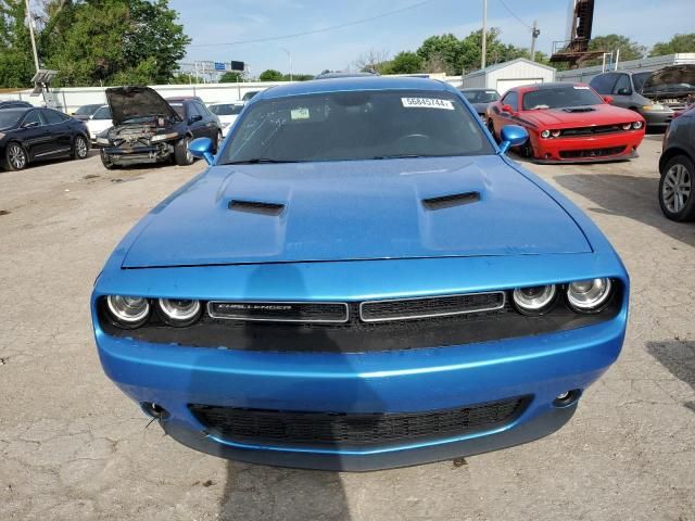 2015 Dodge Challenger SXT Plus