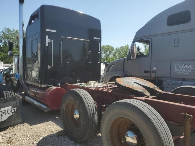 2003 Kenworth Construction W900