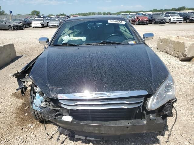 2011 Chrysler 200 Limited