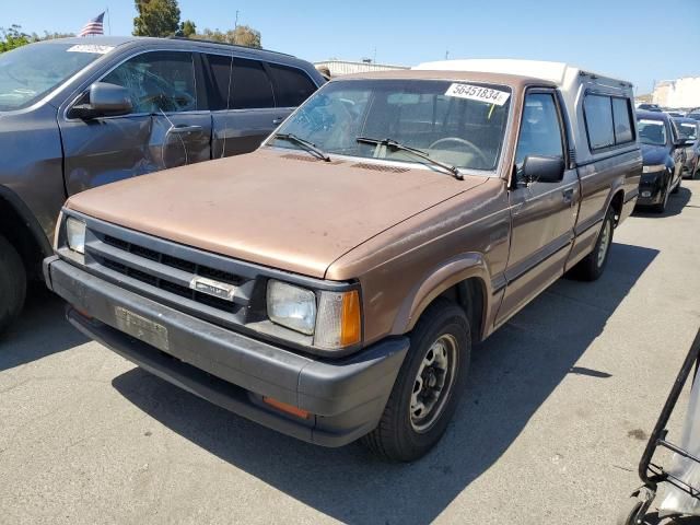 1986 Mazda B2000 Long BED