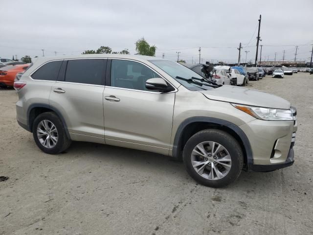 2014 Toyota Highlander LE