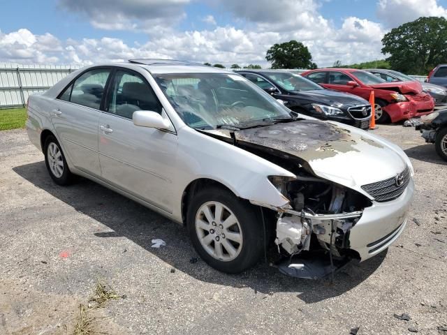 2004 Toyota Camry LE