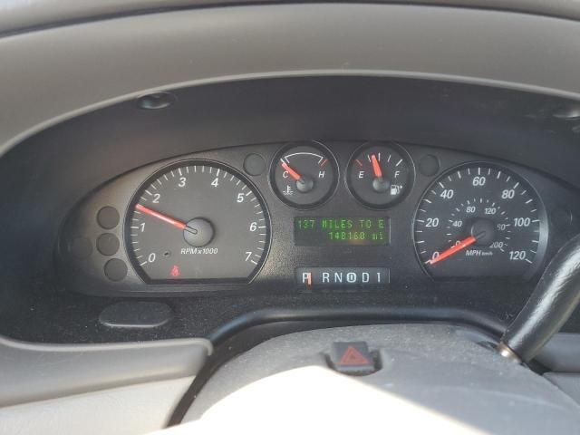 2006 Ford Taurus SE