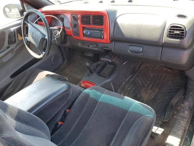 2000 Dodge Dakota