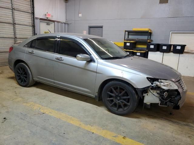 2013 Chrysler 200 Limited