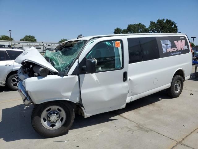 2017 Chevrolet Express G3500 LT