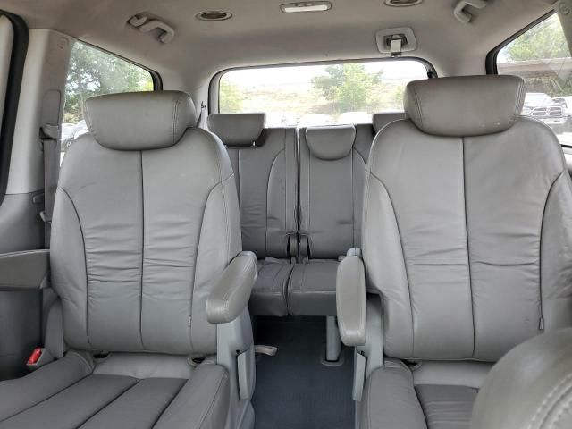 2008 KIA Sedona EX