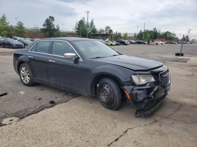 2017 Chrysler 300C