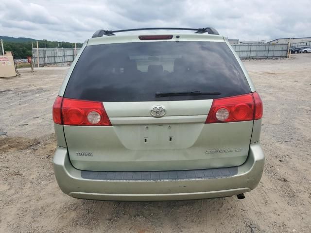 2009 Toyota Sienna CE