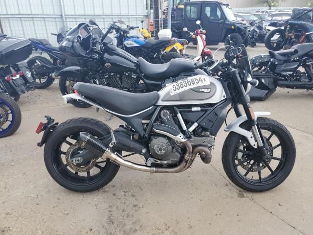 2018 Ducati Scrambler 800