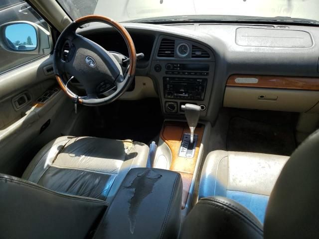 2002 Infiniti QX4