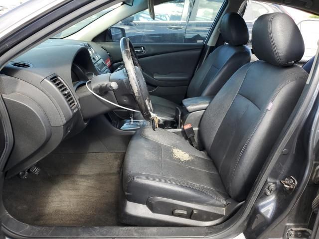 2010 Nissan Altima Base