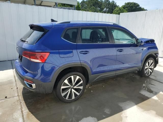 2024 Volkswagen Taos SE