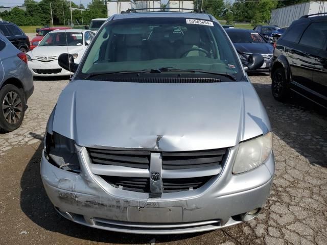 2005 Dodge Grand Caravan SXT