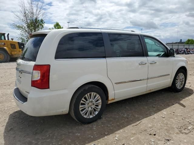 2012 Chrysler Town & Country Limited