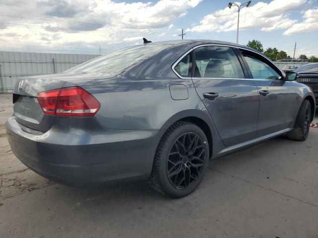 2014 Volkswagen Passat SE