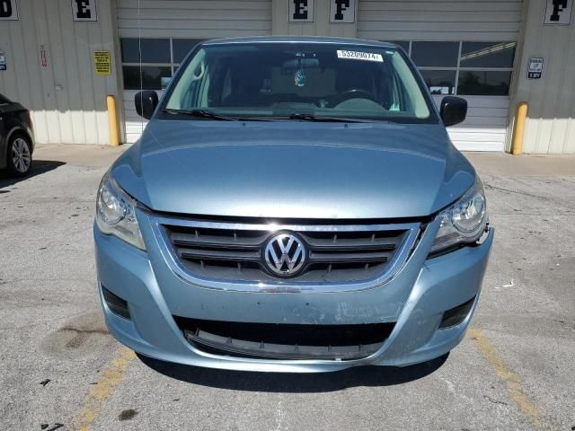 2009 Volkswagen Routan S