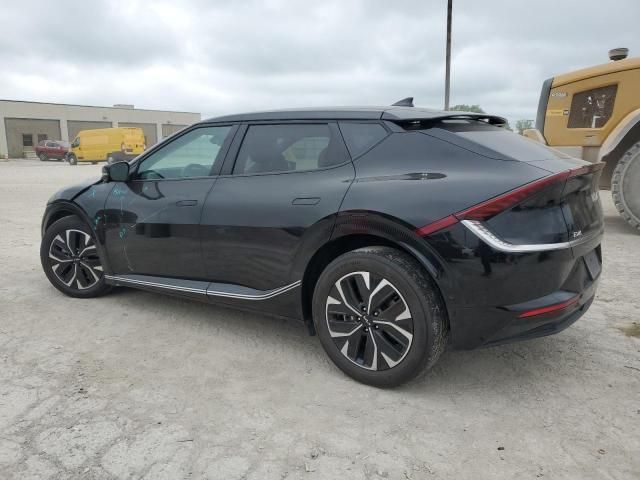 2023 KIA EV6 Light