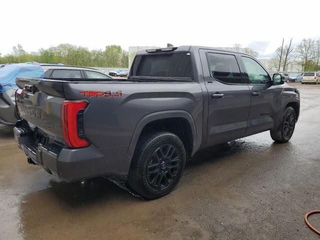 2022 Toyota Tundra Crewmax SR