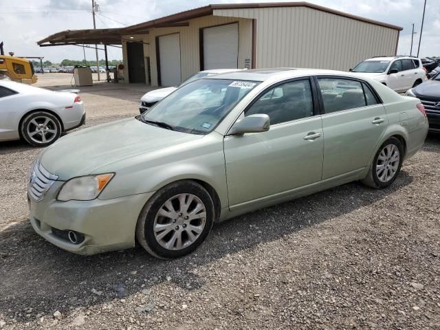 2010 Toyota Avalon XL