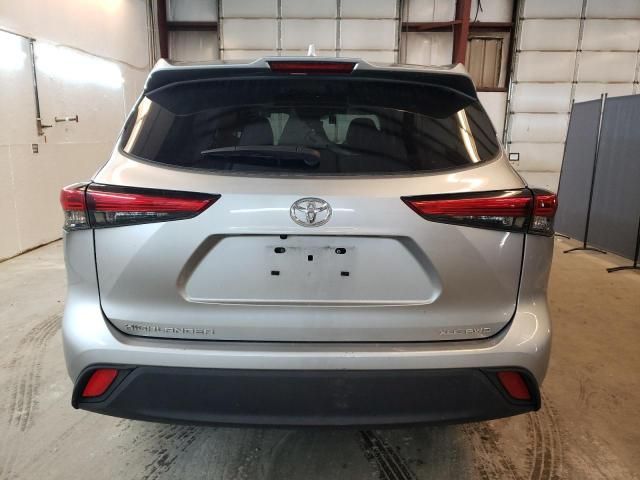 2022 Toyota Highlander XLE