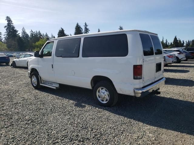 2011 Ford Econoline E350 Super Duty Wagon