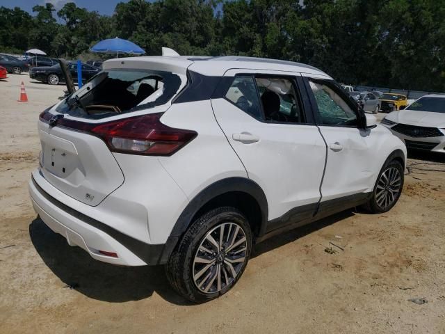 2022 Nissan Kicks SV