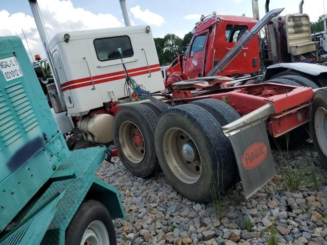 2006 Peterbilt 378