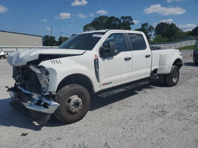 2023 Ford F350 Super Duty