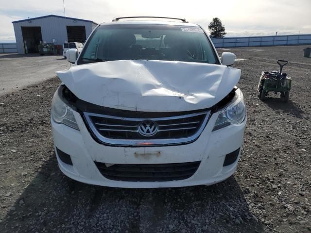 2009 Volkswagen Routan SEL