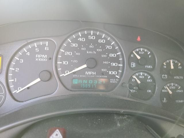 2002 Chevrolet Tahoe C1500