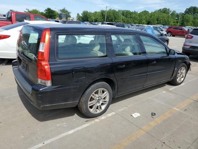 2005 Volvo V70