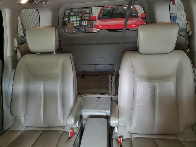 2015 Nissan Quest S