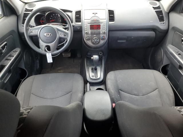 2010 KIA Soul +