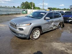 Jeep Cherokee Latitude salvage cars for sale: 2018 Jeep Cherokee Latitude