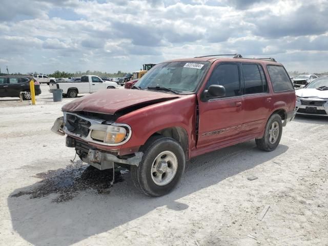 2000 Ford Explorer XLT