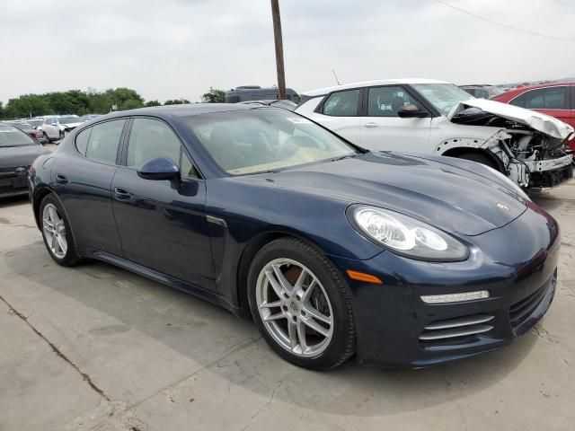 2014 Porsche Panamera 2