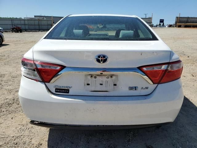 2015 Toyota Camry Hybrid